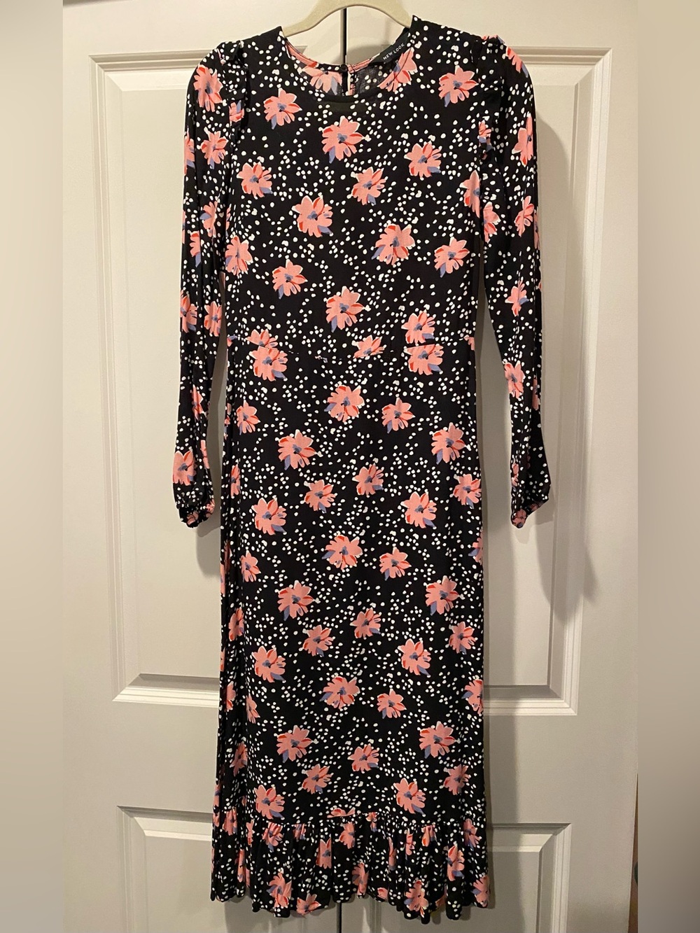 ASOS/New Look Floral Midi Dress. Black W/ Pink Floral Print. Size US 2.